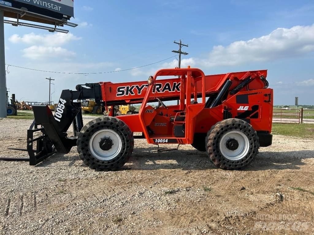 Skytrak 10054 Iné