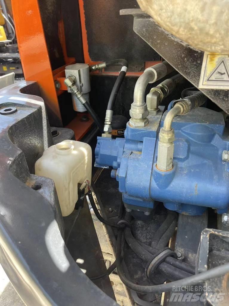 Doosan DX75 Mini rýpadlá < 7t