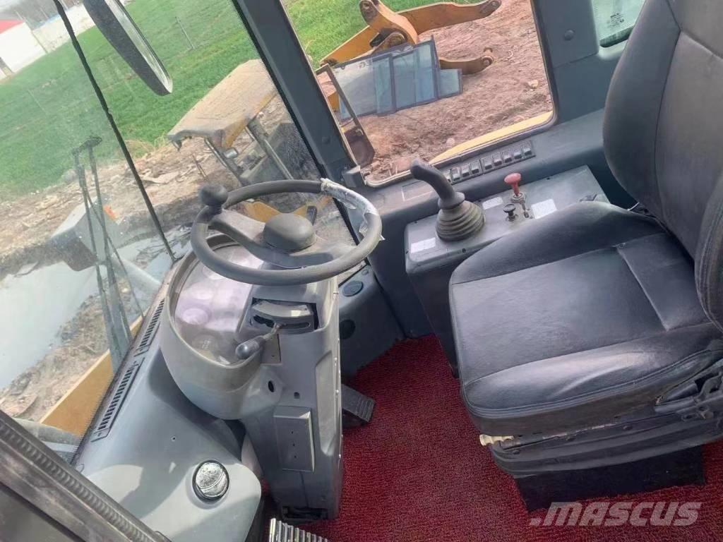 SDLG LG 956 L Kolesové nakladače