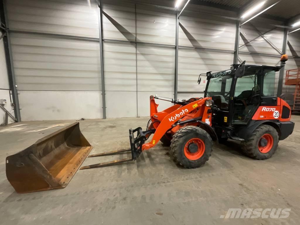 Kubota R 070 Kolesové nakladače