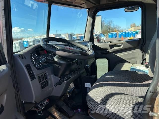 Peterbilt 337 Kombinované/Čerpacie cisterny