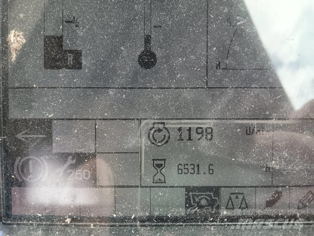 CLAAS Lexion 470 Kombinované zberacie stroje