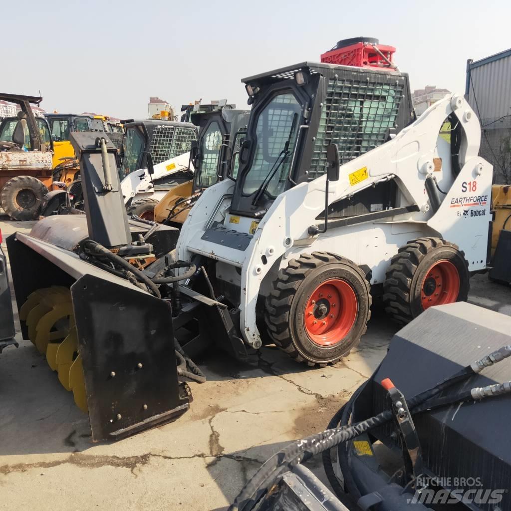 Bobcat S18 Šmykom riadené nakladače