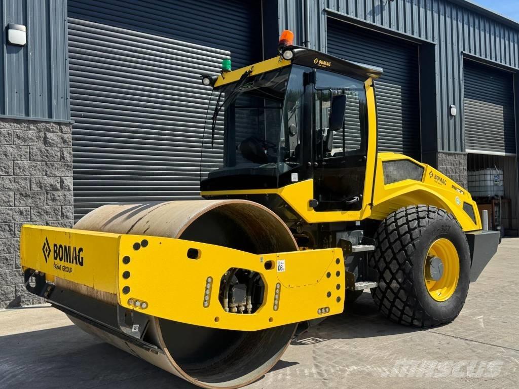 Bomag BW 213 D H-2 Ťahačové valce