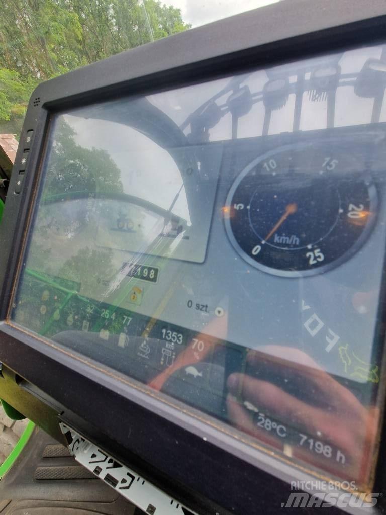 John Deere 1110G Lesné traktory