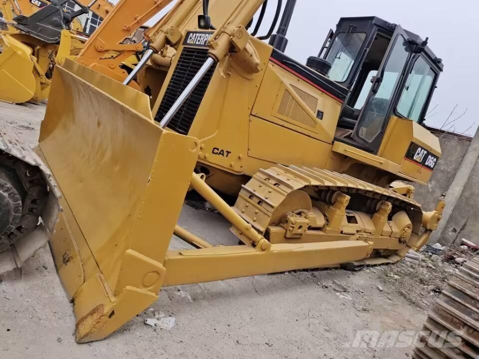CAT D 6 G Pásové dozéry