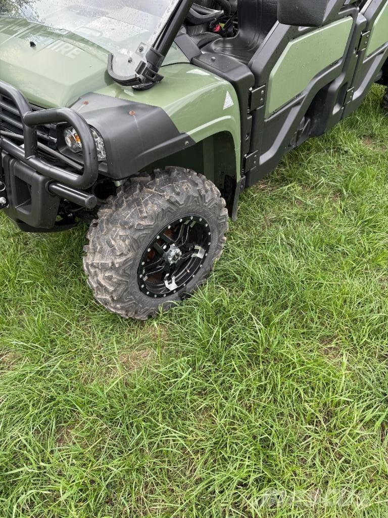 John Deere 855 Úžitkové vozne