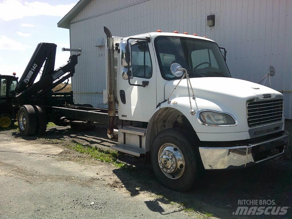 Freightliner M2 Nákladné vozidlá bez nadstavby