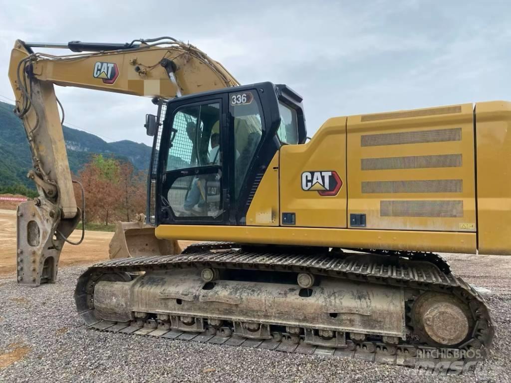 CAT 330 GC Pásové rýpadlá