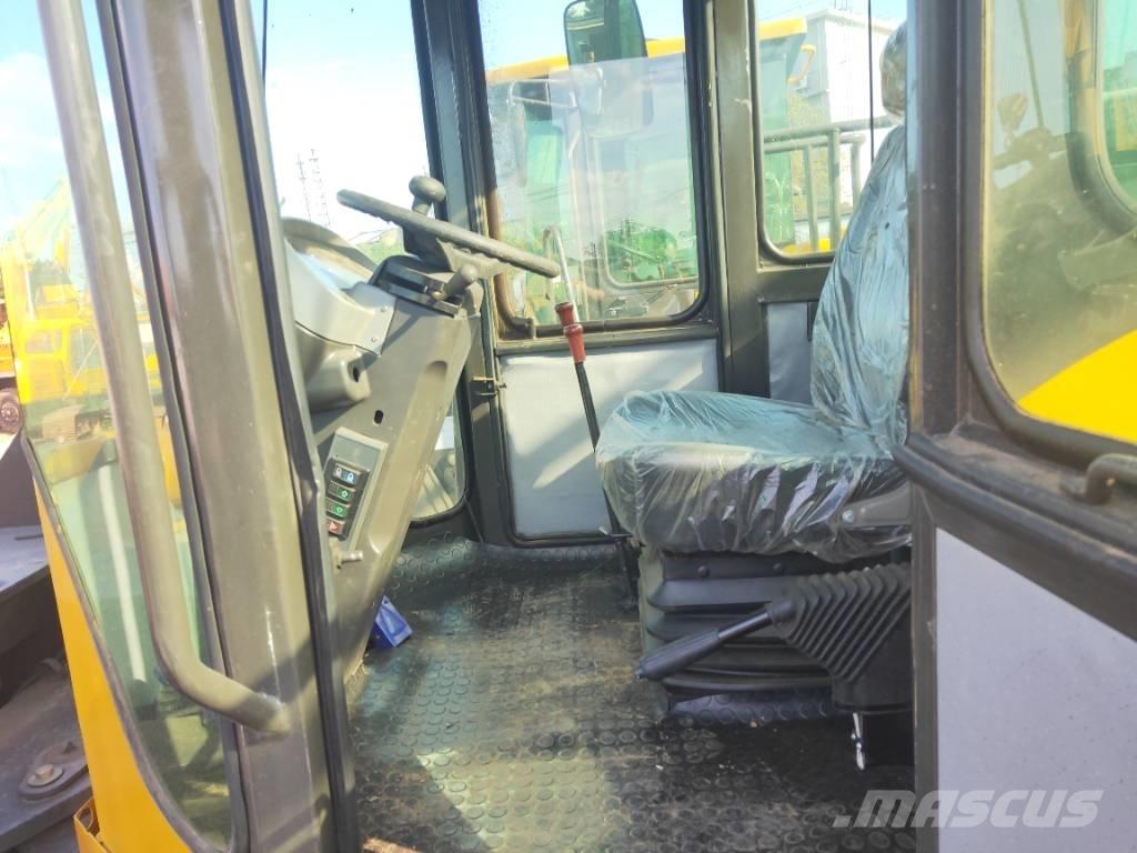 SDLG LG 953 L Kolesové nakladače