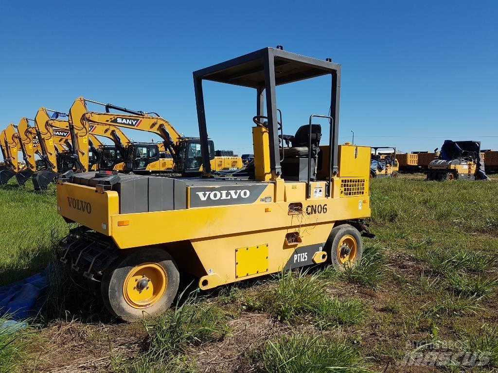 Volvo PT125 Pneumatikové valce