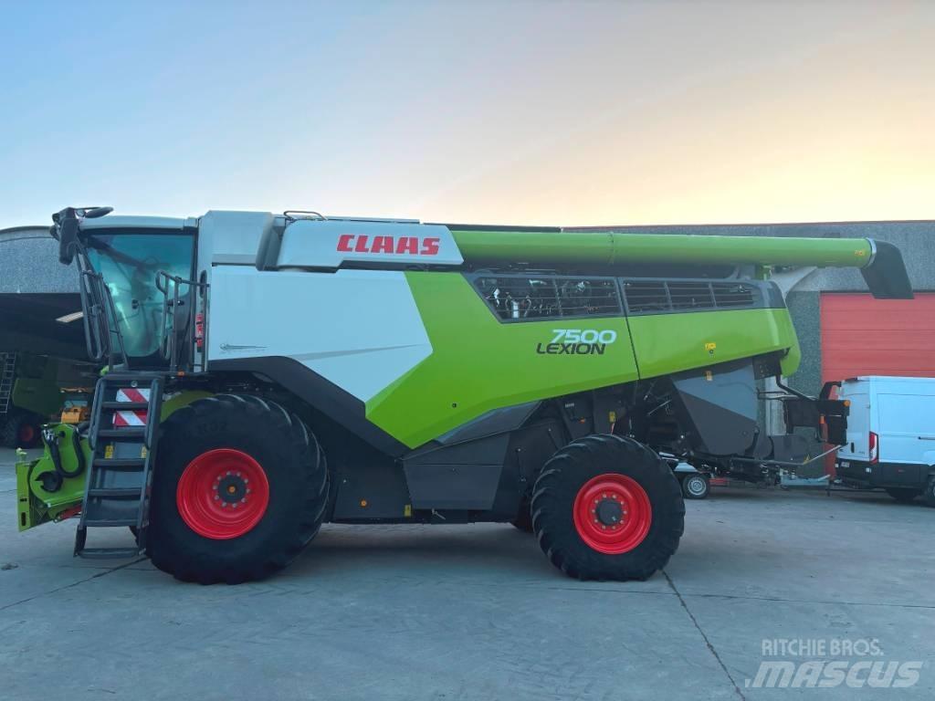 CLAAS Lexion 7500 Kombinované zberacie stroje