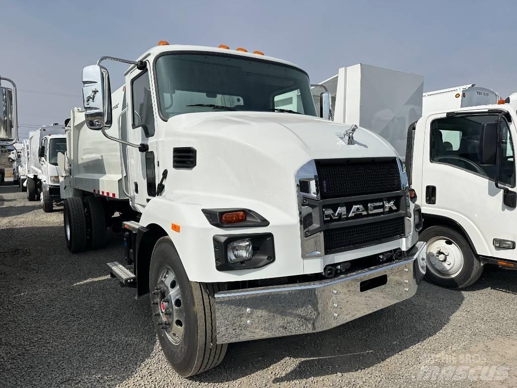 Mack MD7 Smetiarske vozidlá
