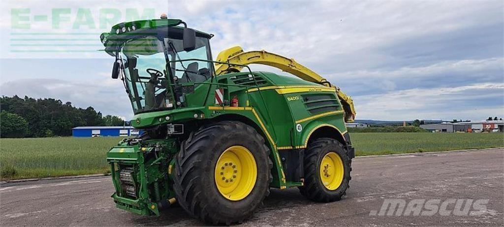 John Deere 8400 Samochodné kosačky