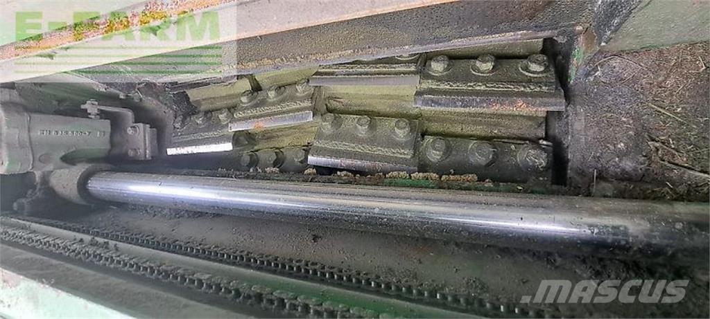 John Deere 8400 Samochodné kosačky