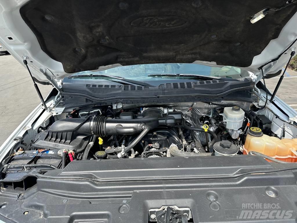 Ford F 550 Nákladné vozidlá bez nadstavby