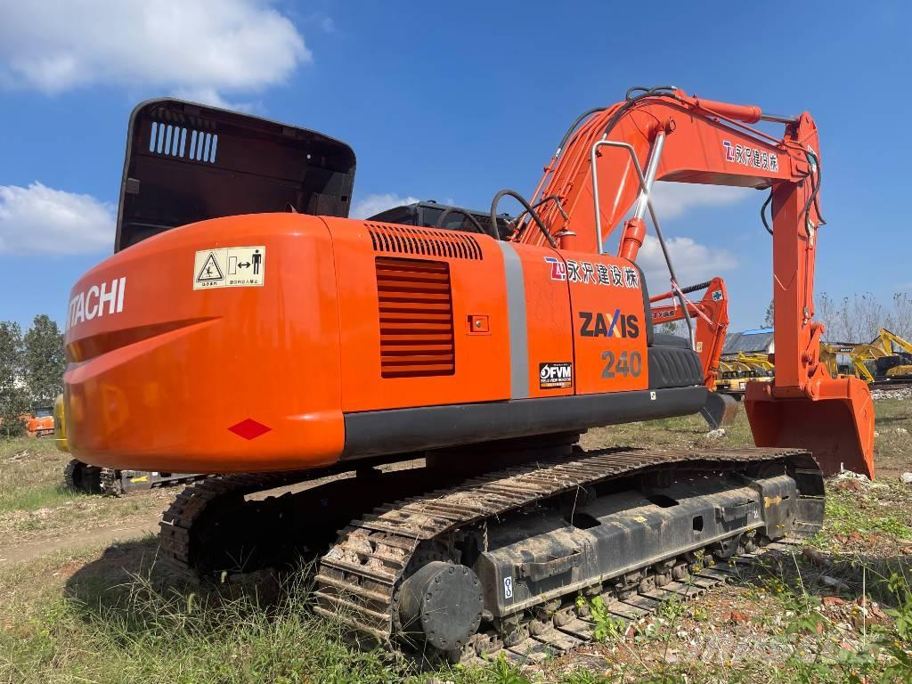Hitachi ZX 240 Pásové rýpadlá