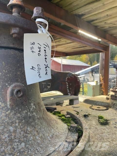 Timberjack 1840 Podvozky a zavesenie kolies