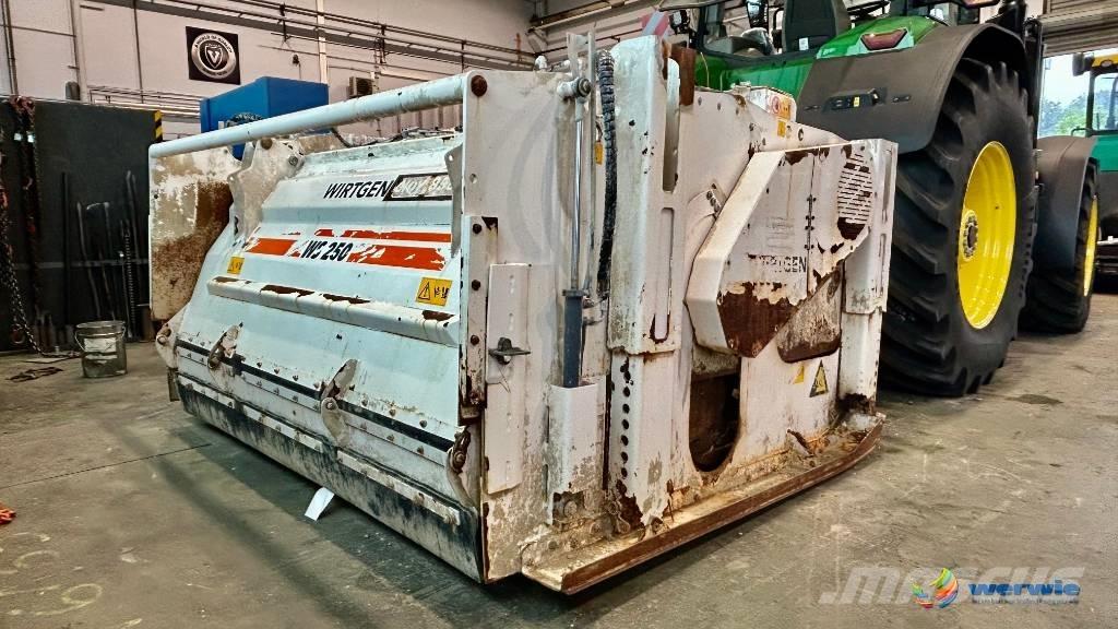 Wirtgen WS 250 Recyklovače asfaltu