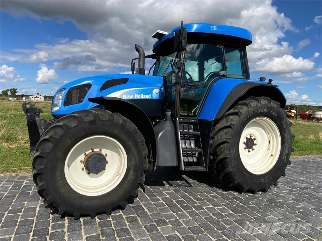 New Holland T 7055 Traktory