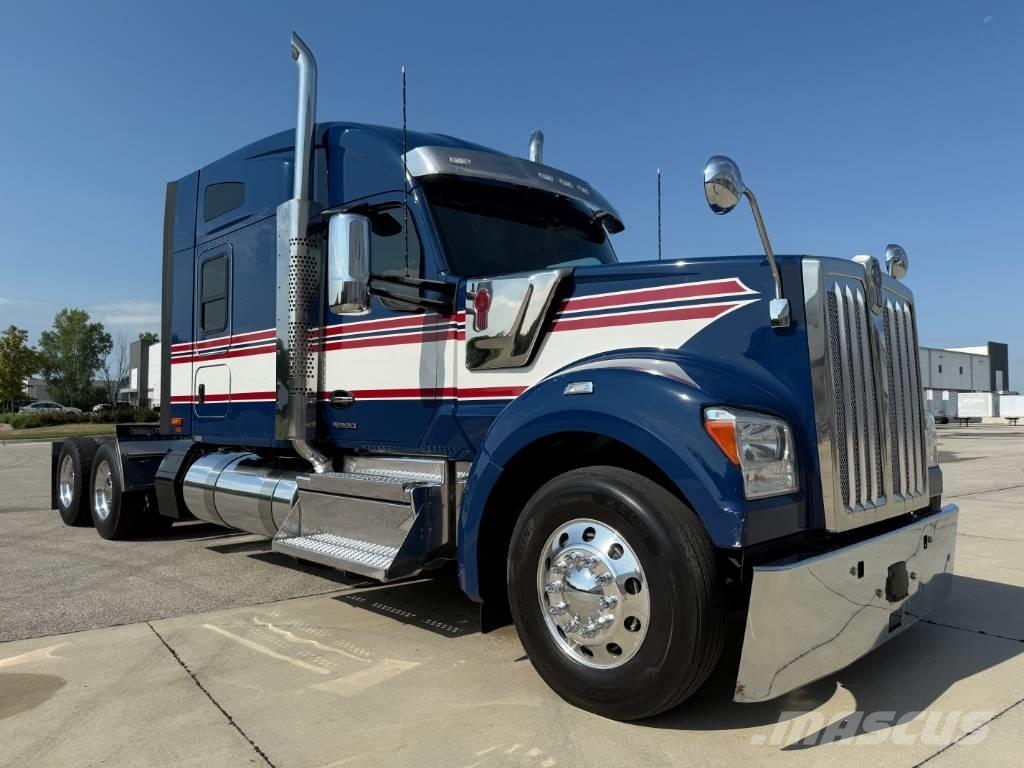 Kenworth W 990 Ťahače