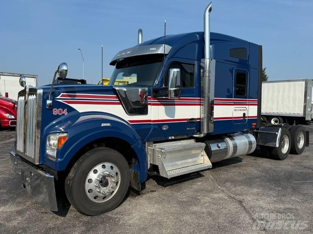 Kenworth W 990 Ťahače