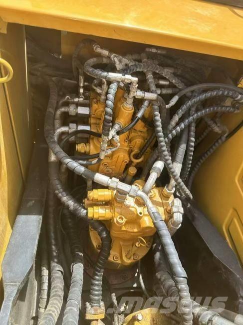 Sany 135C Pásové rýpadlá