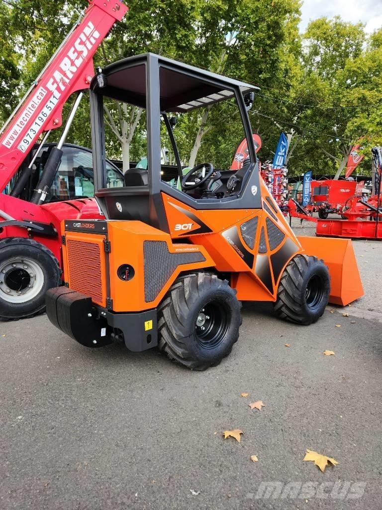 Castloaders 30T Kompaktné traktory