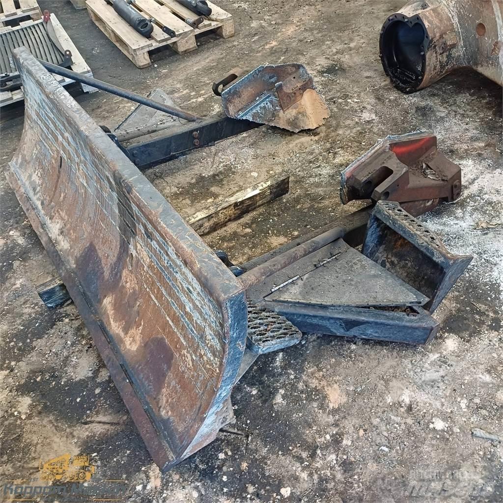 Komatsu 840tx Ďalšie komponenty