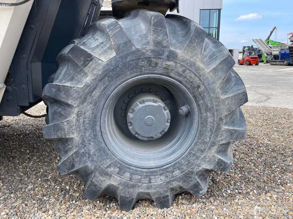Wirtgen WR2500 Recyklovače asfaltu