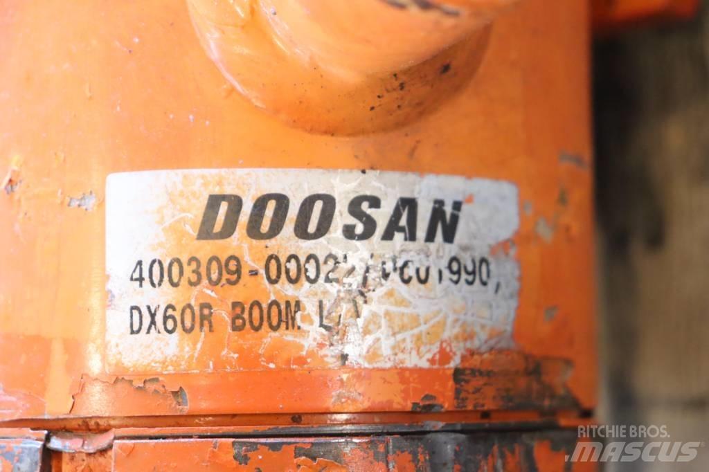 Doosan DX 60 R Mini rýpadlá < 7t