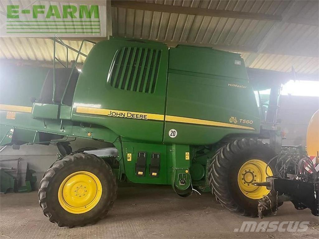 John Deere t560 hm Kombinované zberacie stroje