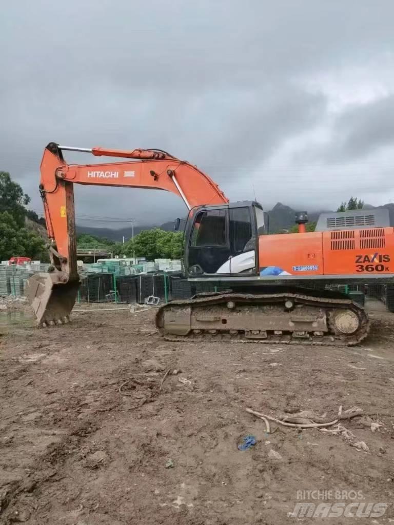 Hitachi ZX 360 LC Pásové rýpadlá