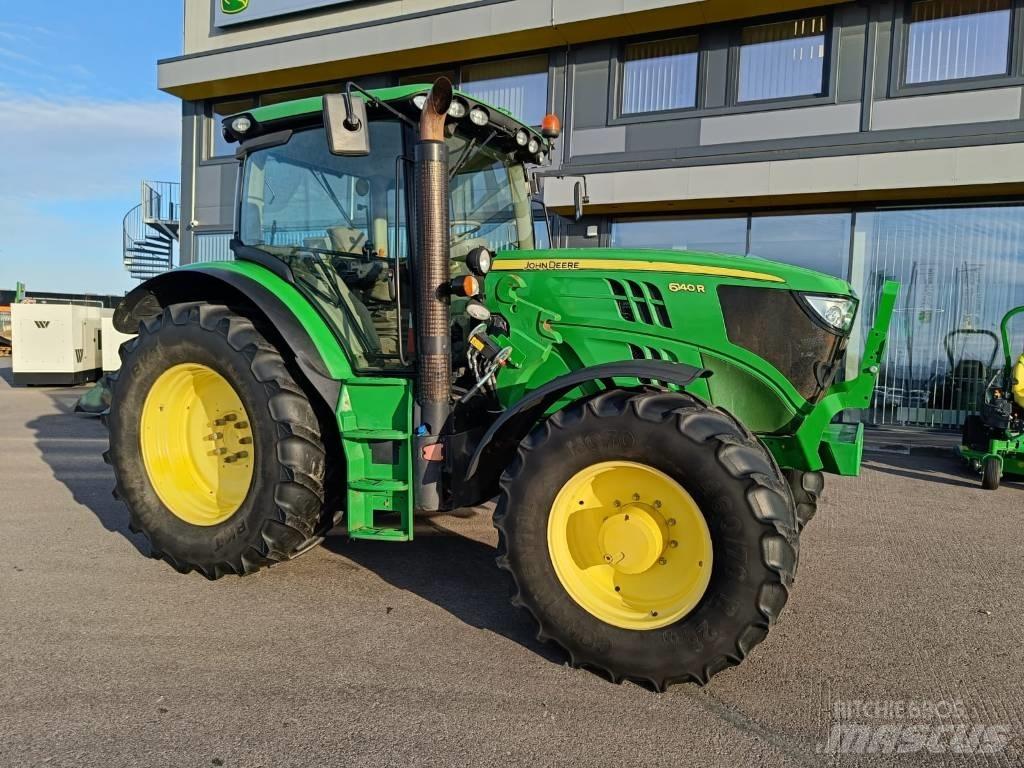 John Deere 6140 R Traktory