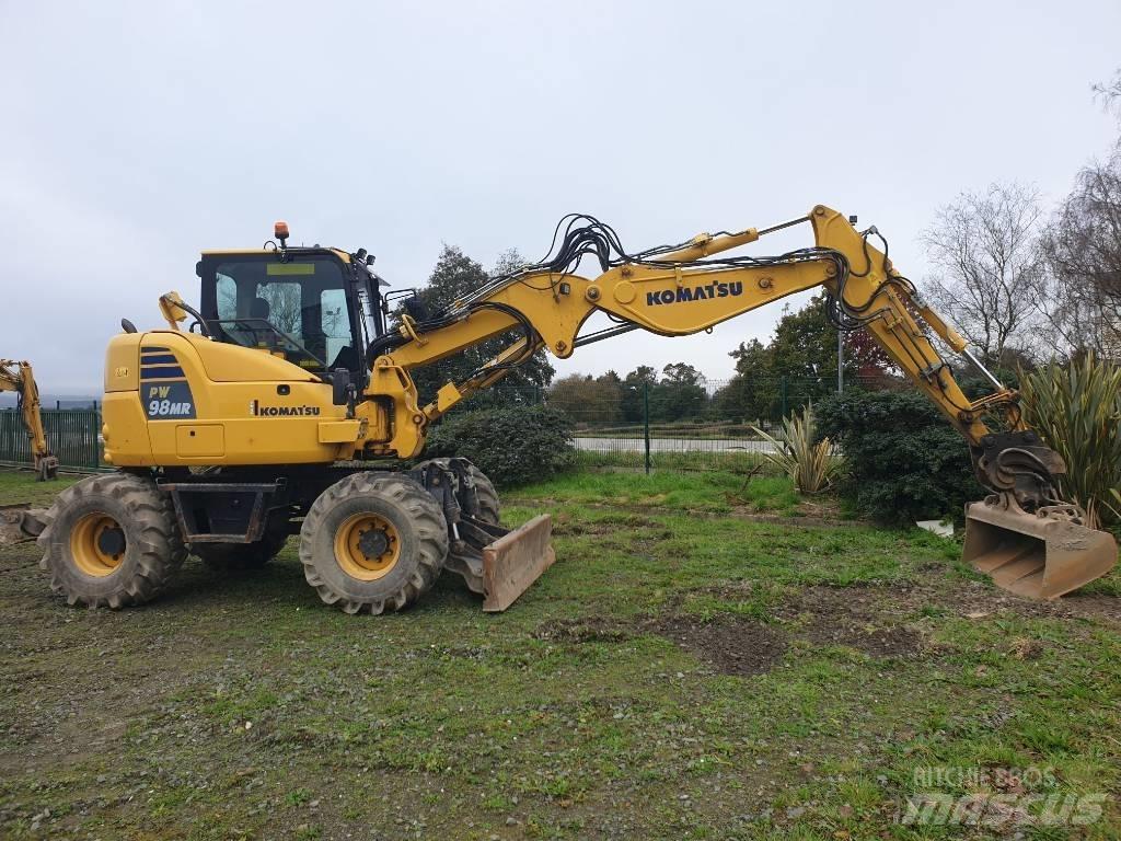 Komatsu PW98MR-10 Kolesové rýpadlá