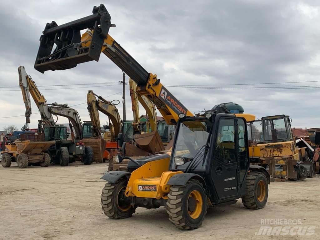 JCB 525-60 HI VIZ Teleskopické nakladače pre poľnohospodárstvo