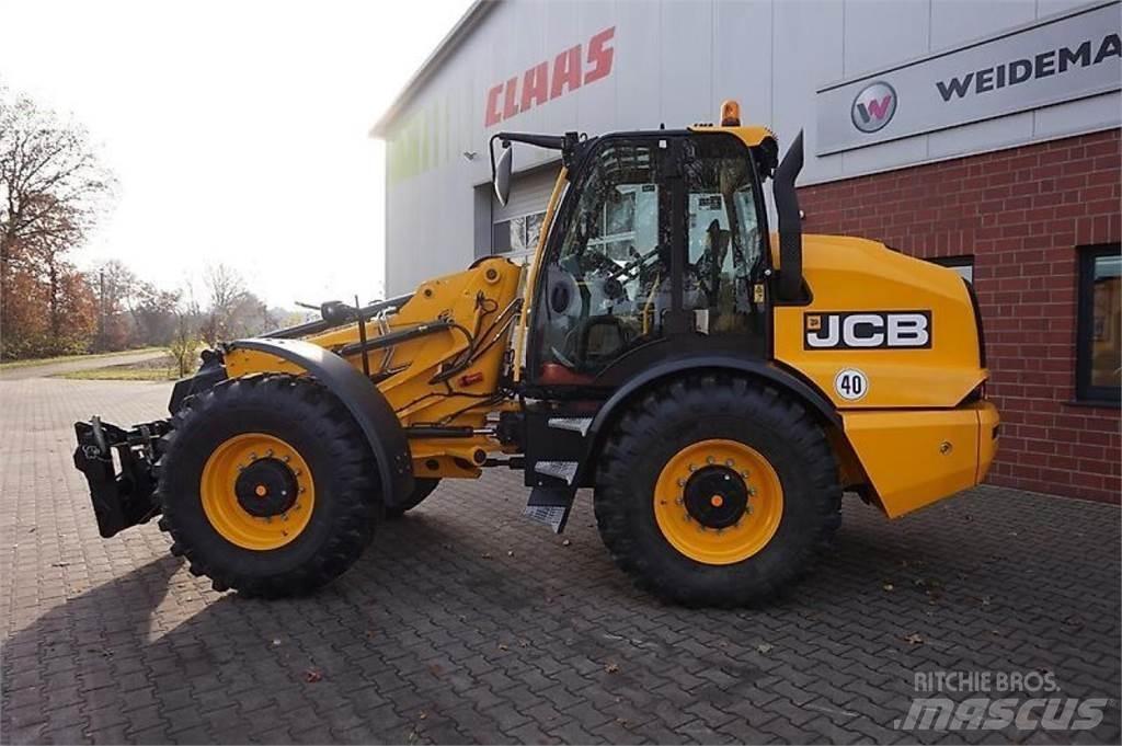JCB tm 420 a sv Teleskopické nakladače pre poľnohospodárstvo