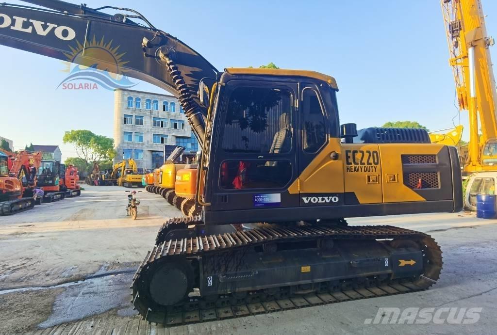 Volvo EC 220 DL Pásové rýpadlá