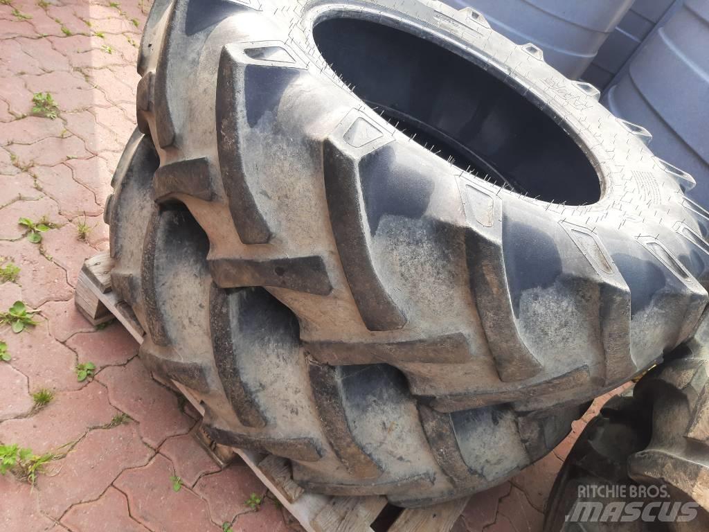 BKT 14.9-28 2 kpl Pneumatiky, kolesá a ráfiky