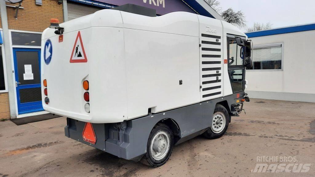 Ravo 530ST Zametacie stroje
