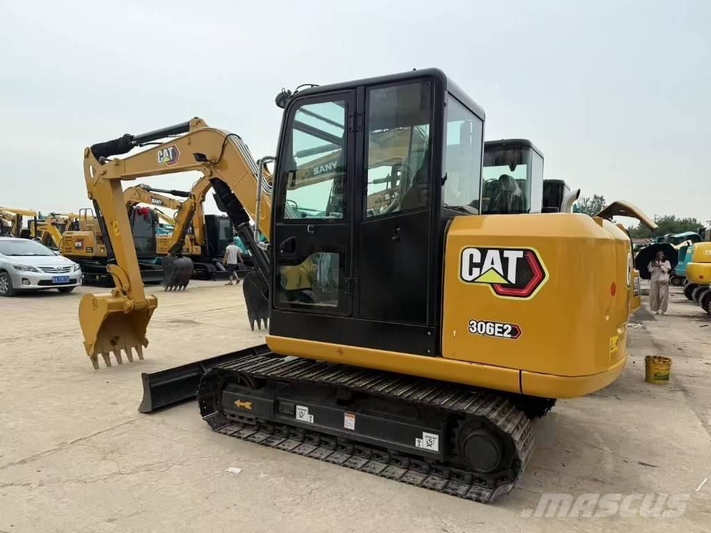 CAT 306 Mini rýpadlá < 7t
