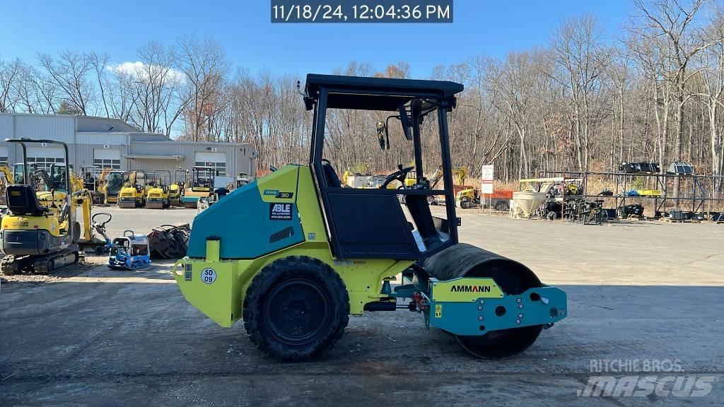 Ammann ARS 30 Ťahačové valce