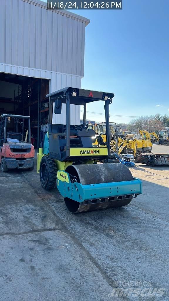 Ammann ARS 30 Ťahačové valce