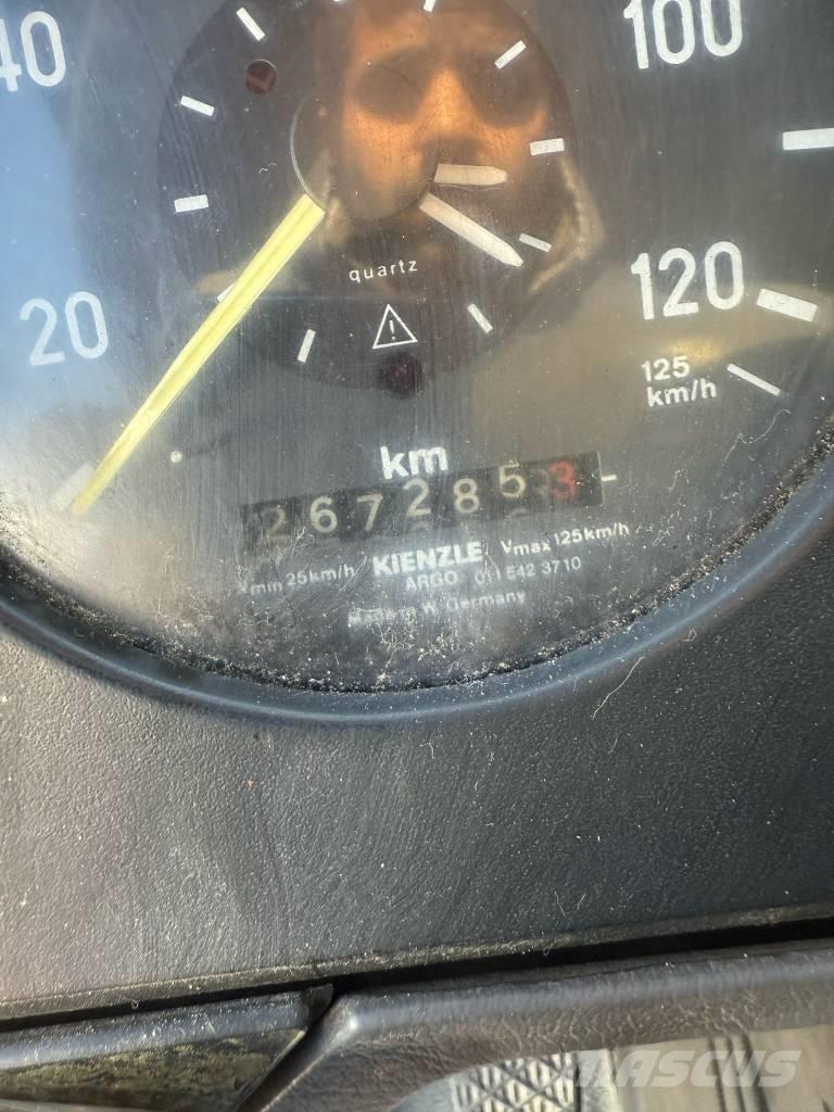 Mercedes-Benz 1735 K Sklápače