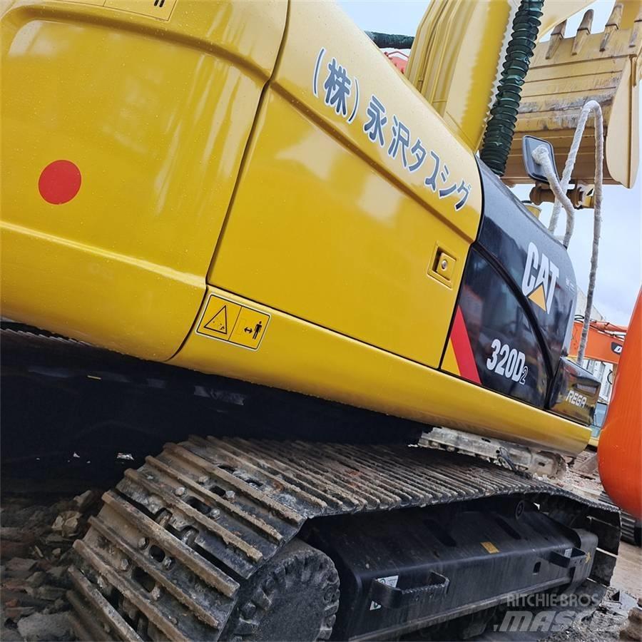 CAT 320 D Pásové rýpadlá