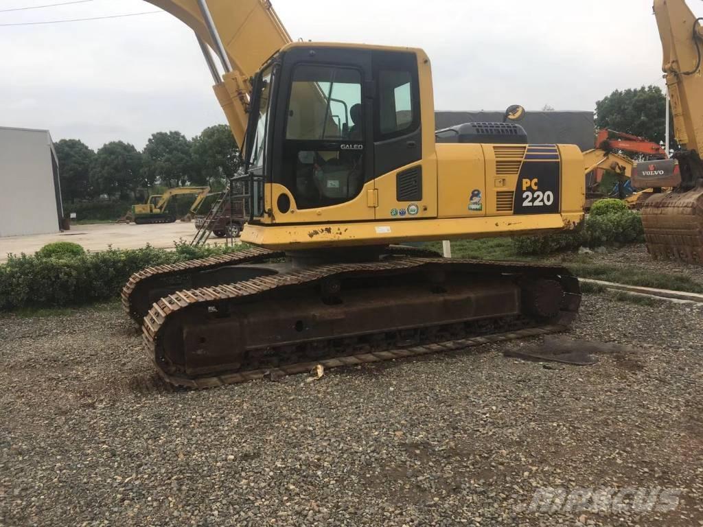 Komatsu pc220-8 Pásové rýpadlá