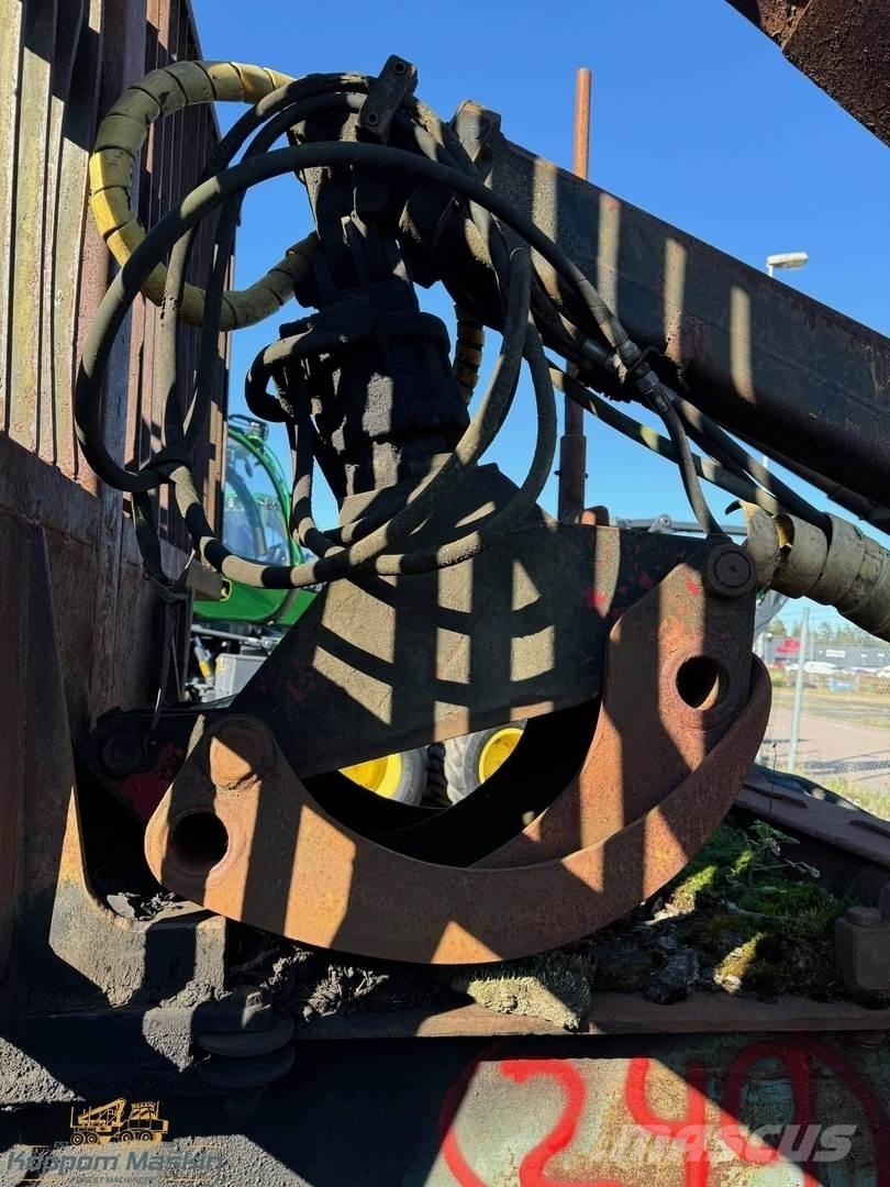 Ösa 280 Master Lesné traktory