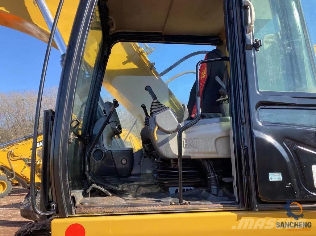 CAT 325D Pásové rýpadlá