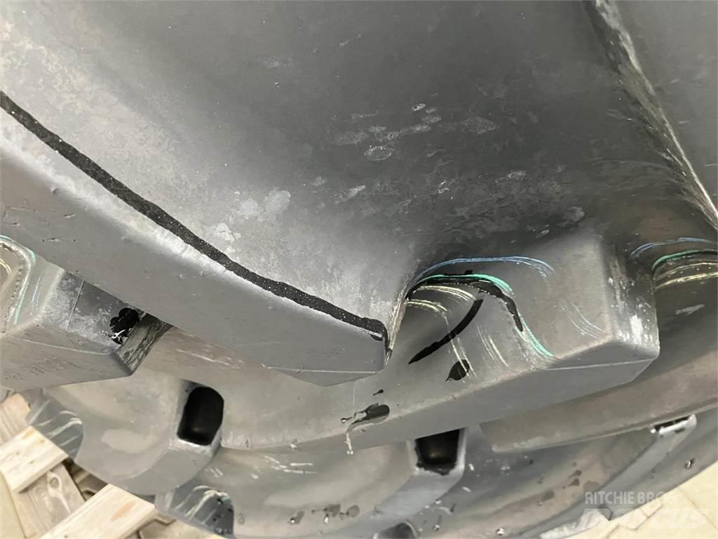 Mitas 650/65R38 Pneumatiky, kolesá a ráfiky
