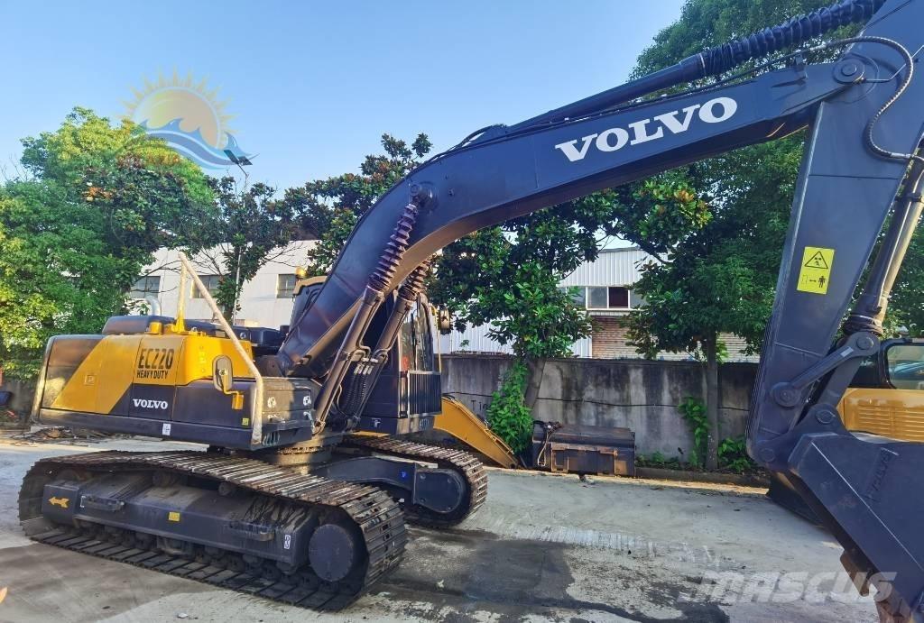Volvo EC 220 DL Pásové rýpadlá
